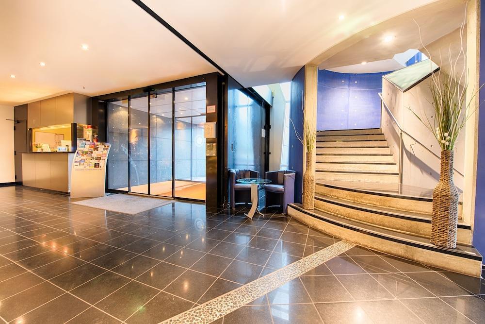 Hotel Plaza Hotel&living Frankfurt