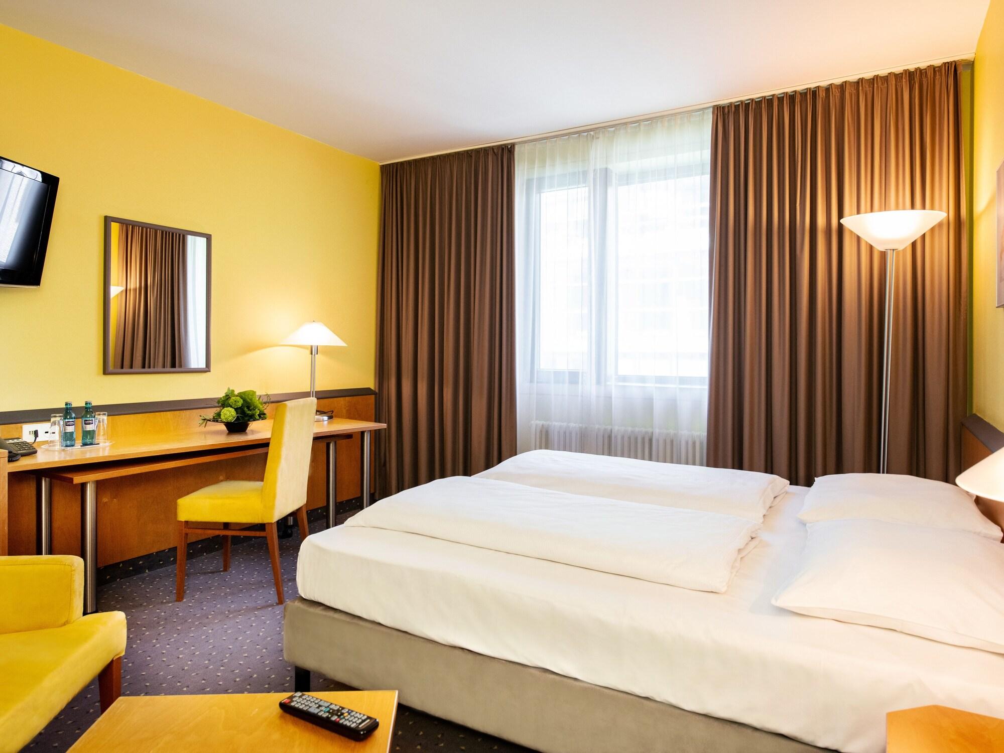 Hotel Plaza Hotel&living Frankfurt