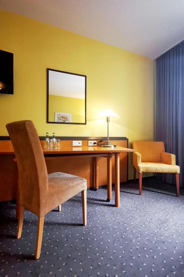 Plaza Hotel&living Frankfurt 3* Frankfurt am Main