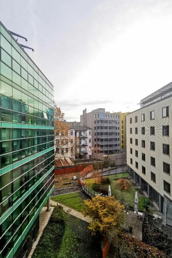 Plaza Hotel&living Frankfurt 3* Frankfurt am Main
